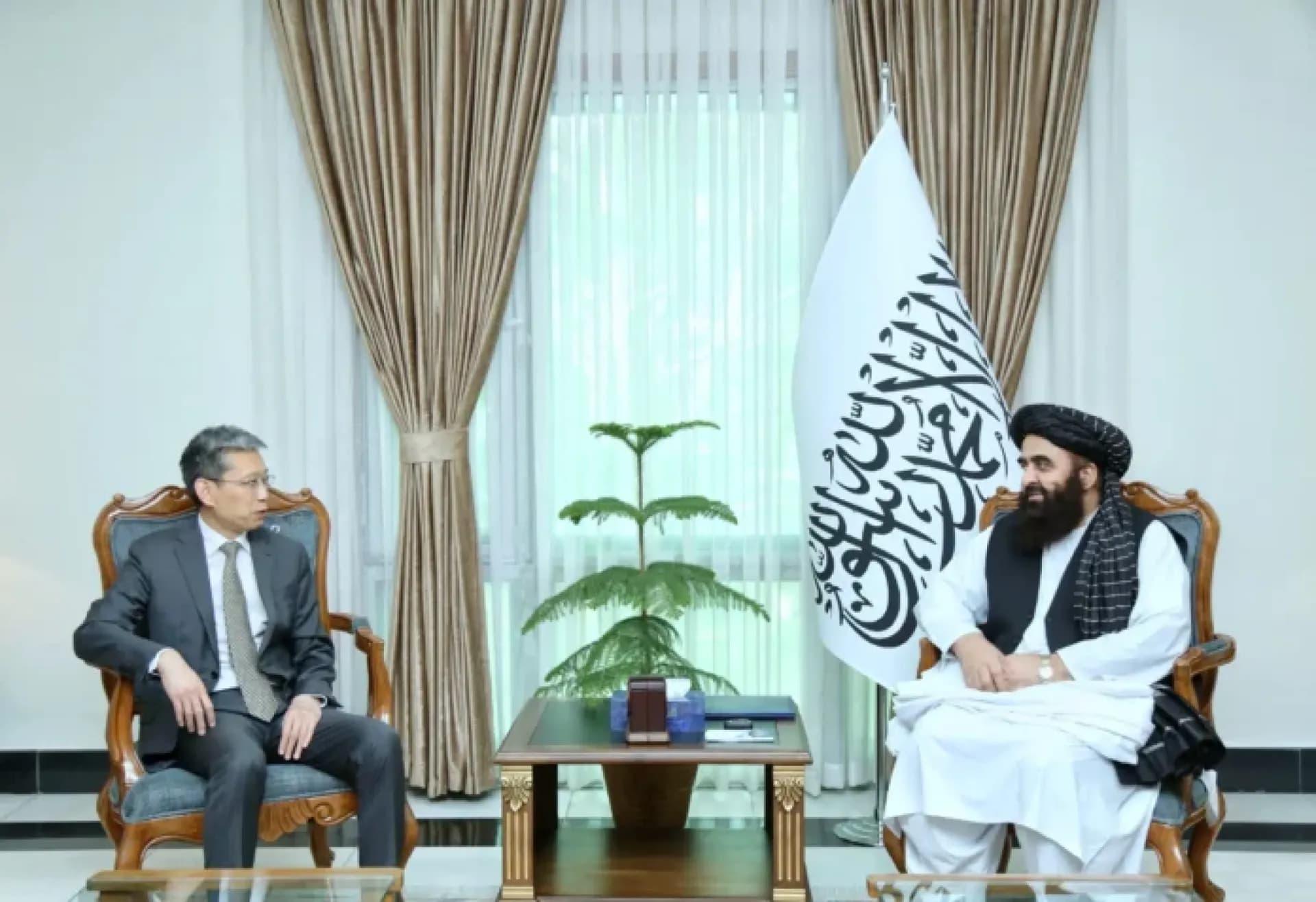 In a statement, the Foreign Ministry said China’s special envoy for Afghanistan, Yue Xiaoyong, met with Acting Foreign Minister Amir Khan Muttaqi.