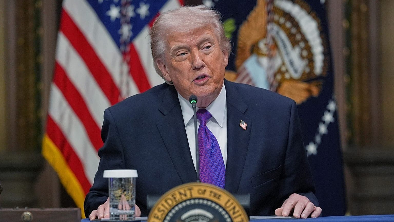  Trump: A military and strategic plan against Iran is ready.