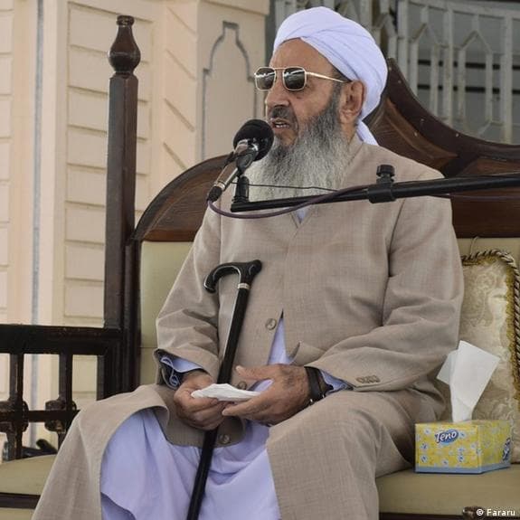 Mawlawi Abdulhamid: Iran and the United States should resolve their problems through dialogue.