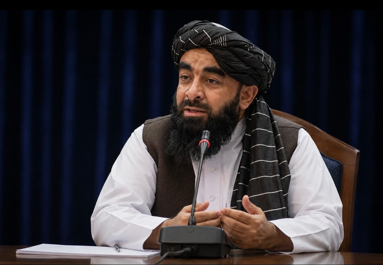 مجاهد: لاریونونه د ډیموکراسۍ اړوند دي، په اسلامي نظام کې ځای نه لري.
