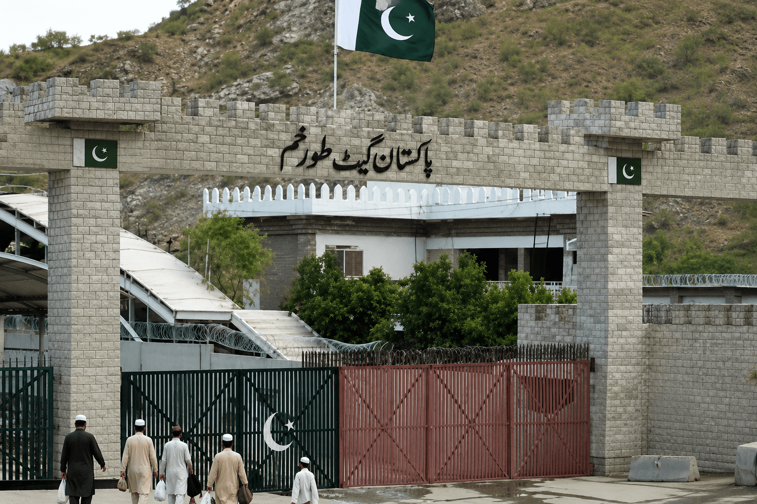 The Torkham border crossing reopened for Afghan migrants after the Eid al-Adha holidays.