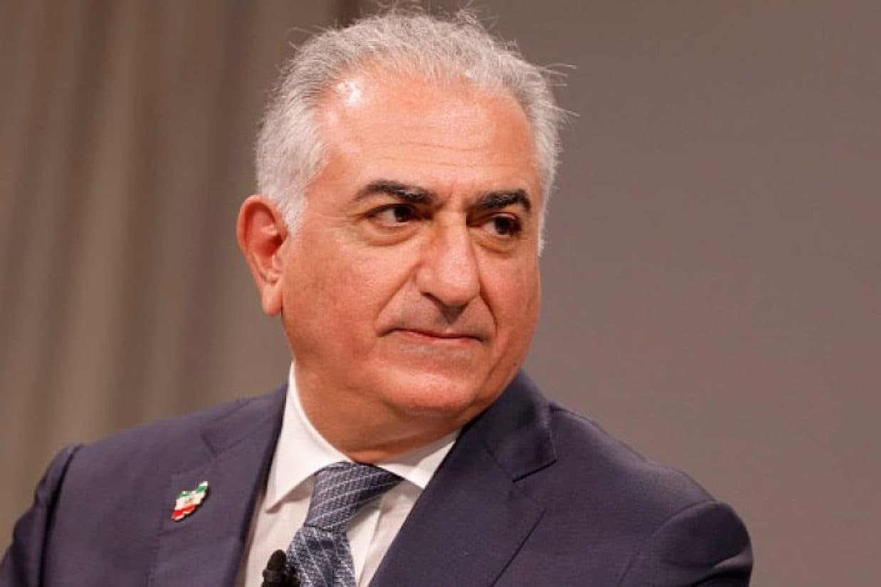 رضا پهلوي: د امريکا او ايران ترمنځ هوکړه د ايران له خلکو سره خیانت دی.