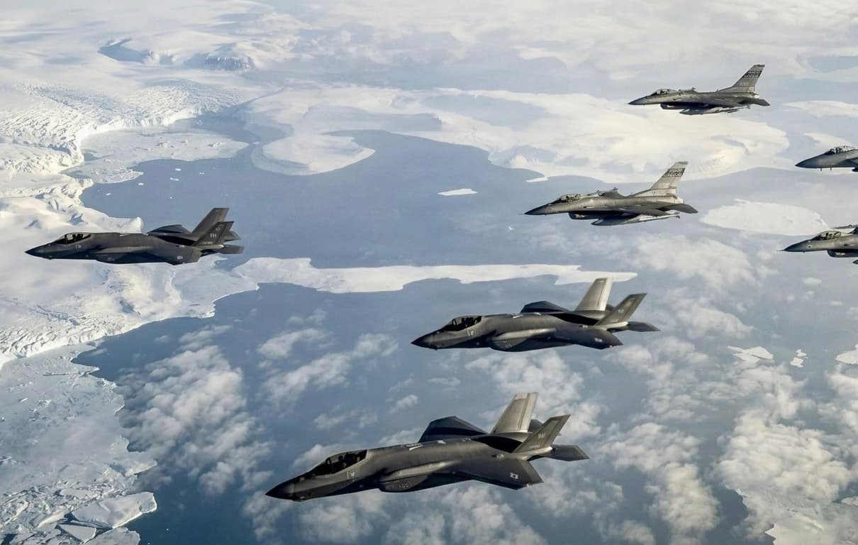 Fox News: The United States has carried out airstrikes against four targets in Iran.
