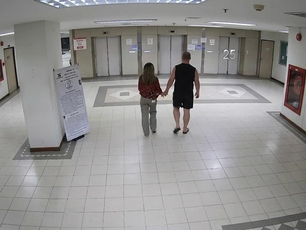 Australian tourist arrested in Thailand on suspicion of murdering 17-year-old girl.