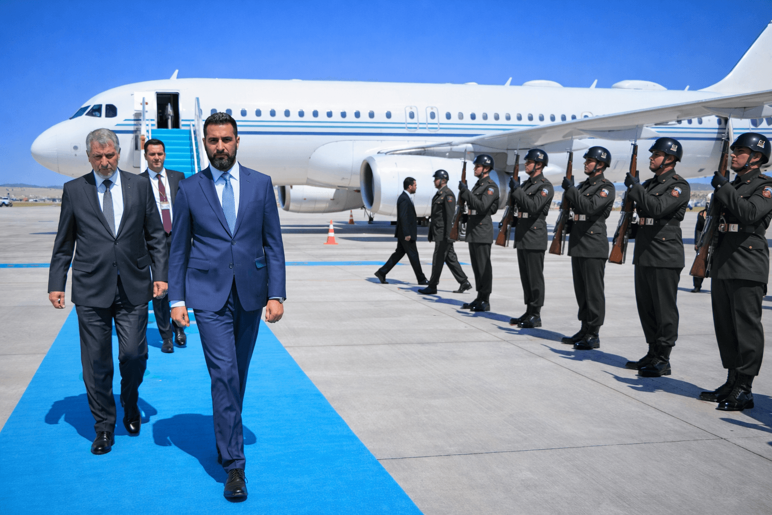 احمد شرع، رئيس جمهور سوريه براى ديدار با ترامپ وارد انقره شد.