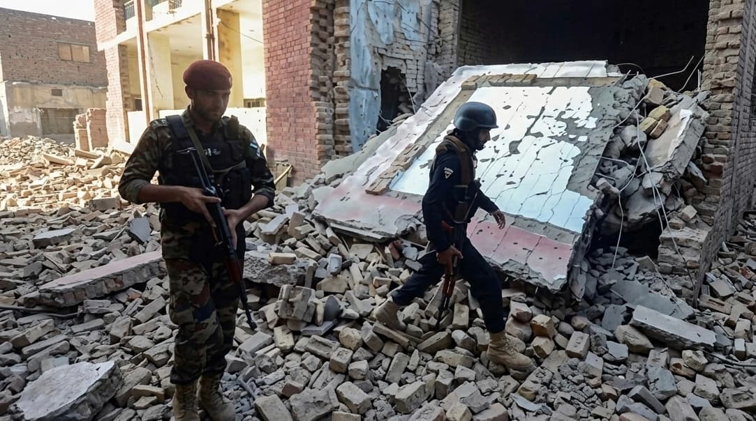 Suicide attack on military base in Pakistan leaves 14 Dead, 24 wounded.