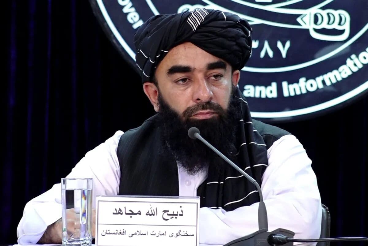 مجاهد: امنيت شورا دې د طالبانو پر وړاندې د جګړې د مهال پاليسۍ بدلې كړي.