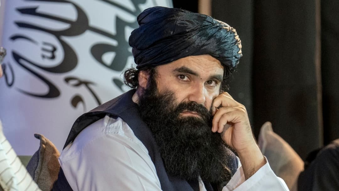 سراج الدين حقاني په خوست كې د خپل ورور بدرالدين په نوم ٢٠ بستريز روغتون پرانيست.