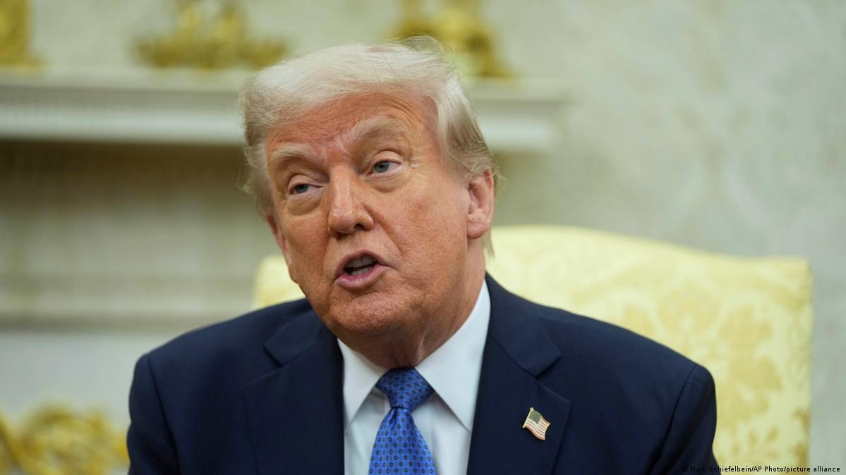 Trump: If Iran acquires nuclear weapons, Israel will be wiped off the map in a few minutes.