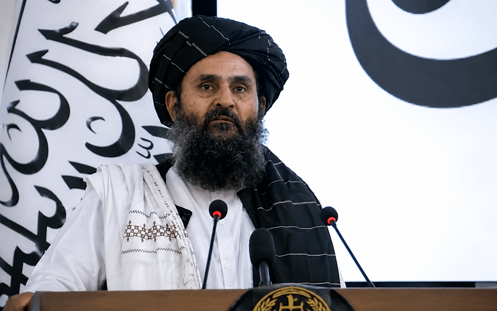 Mullah Baradar: We hope that travel between Afghanistan and Uzbekistan will take place without visas.