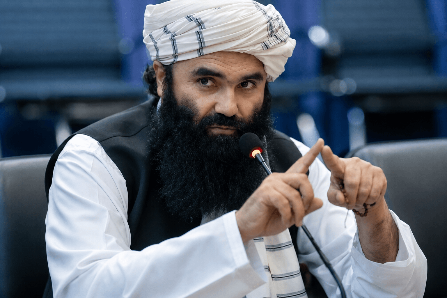 حقاني: د ځانمرګو بريدونو د مركز لومړنى ژوندى پاتې غړى اوس له ما «جنرالي» غواړي.