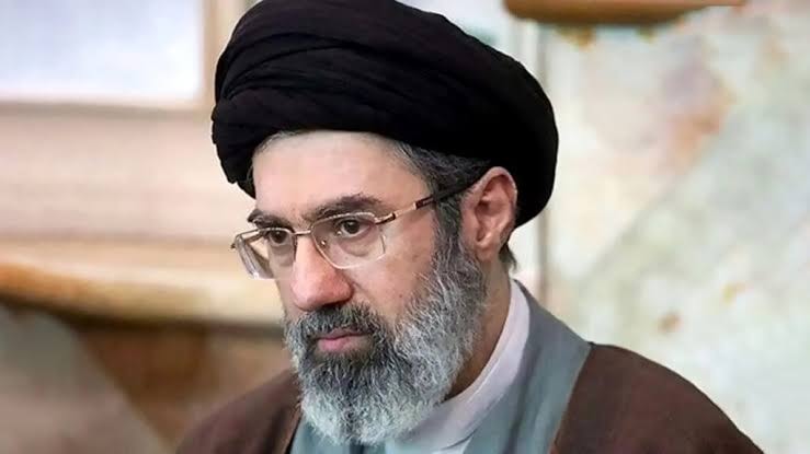 مجتبی خامنه‌ای: در صورت هرگونه حمله به ایران، ما شرایط پایان جنگ را تعیین خواهیم کرد.