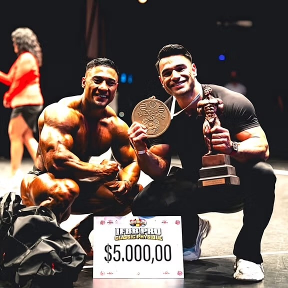 New success for bodybuilding in Afghanistan: Azimi became the champion and earned a ticket to Mr. Olympia.