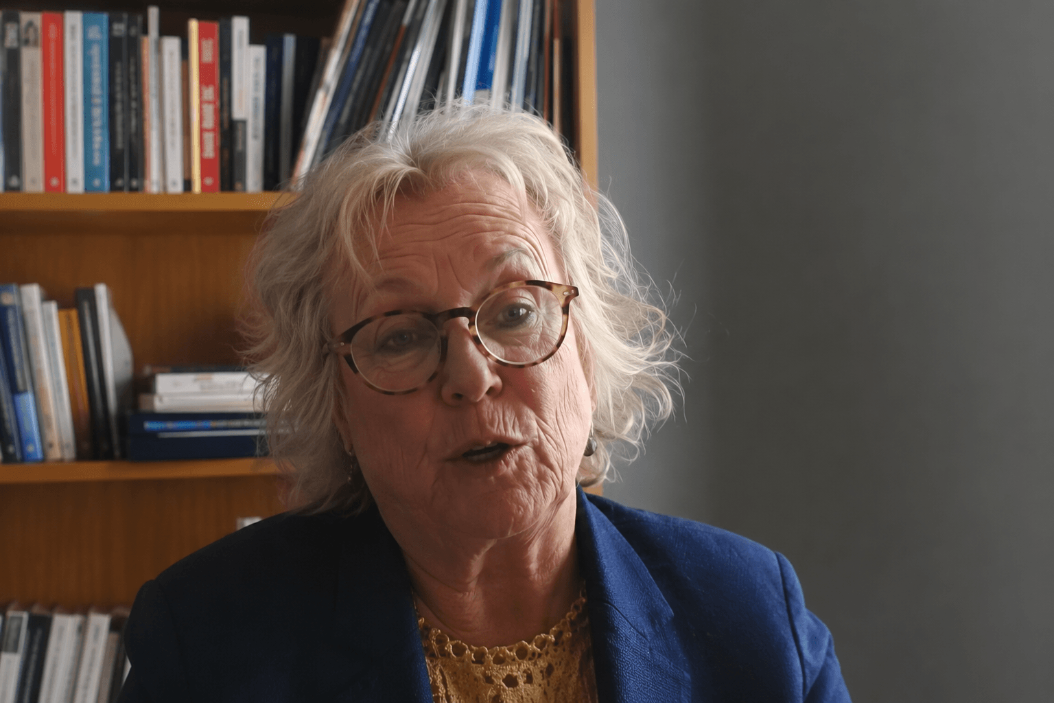 A member of the British House of lords called for global consensus to defend the rights of Afghan girls.