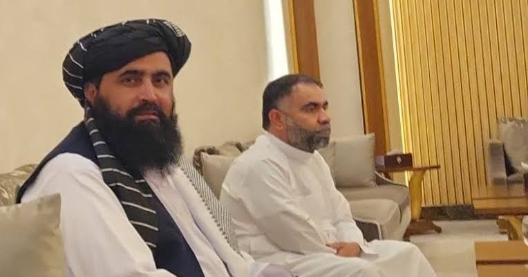 منابع؛ سفارت افغانستان در كويت به طالبان سپرده شد.