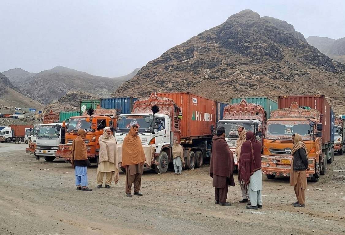 Prolonged Closure of Afghanistan–Pakistan Trade Routes Inflicts Monthly Losses of US$250 Million.