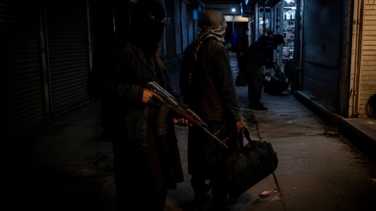 د هرات پر یوه مارکېټ کې وسله وال برید، په ترڅ کې یو کس وژل شوی او یو بل ټپي شوی دی.