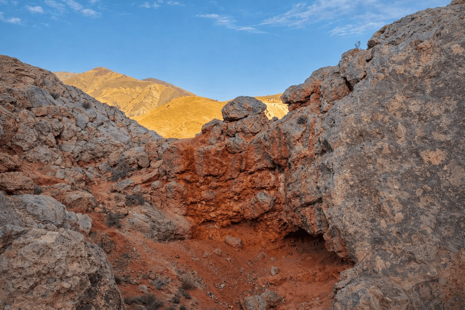 طالبان: په پروان كې څه باندې ٢٣٠٠ كلنه شو «كافر كلا» د لرغونې سيمې په توګه ثبت شوه.