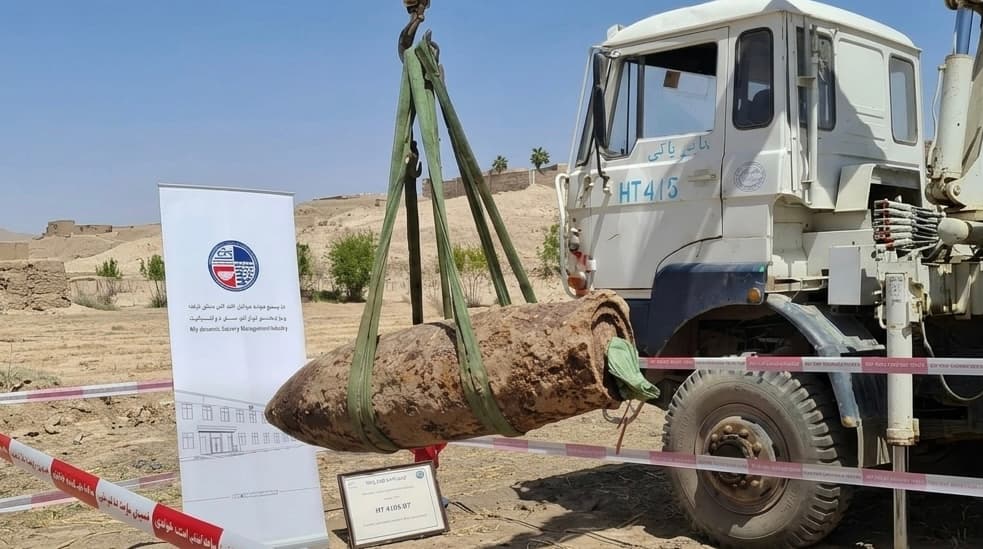 طالبان: كندهار کې ۵۰۰ كيلويي بم په خوندي ډول شڼډ شو.