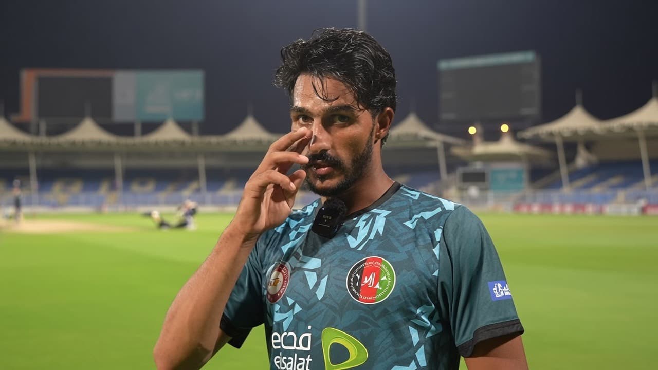 The Taliban have detained national cricket player Bilal Sami in Kunar.