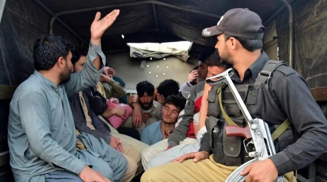 Pakistan police have detained 121 Afghan nationals in the Lahore.