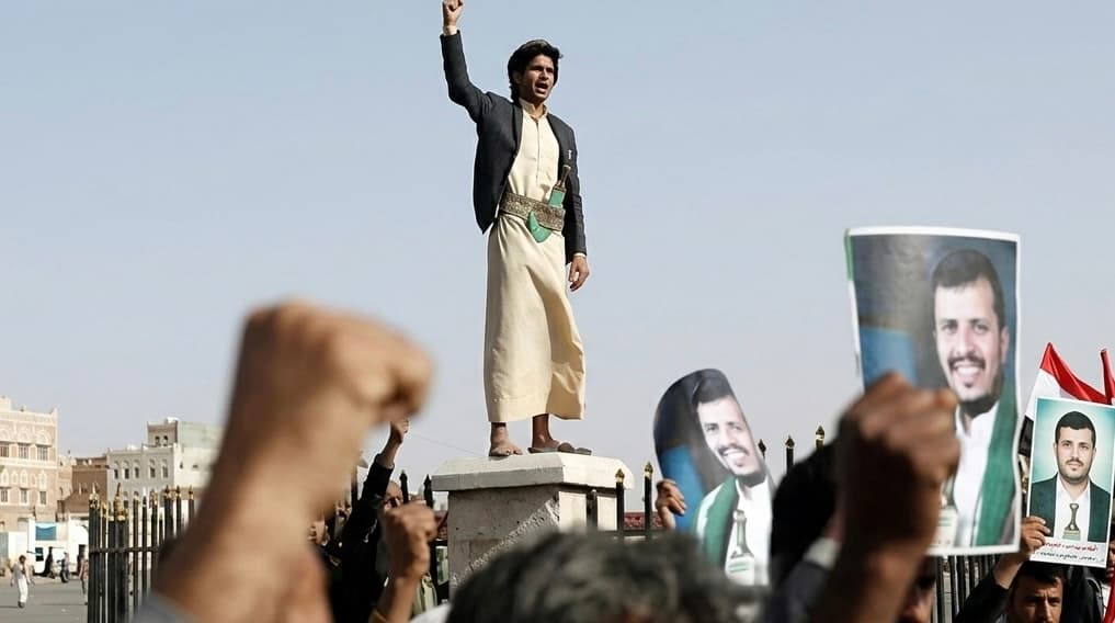 د یمن حوثیانو د سعودي عربستان بندرونه تر سمندري محاصرې لاندې اعلان کړل.